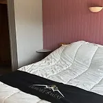 Rénové Cosy Au Centre De - Fr-1-814-119 Apartamento Super Besse