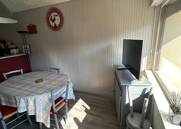 Rénové Cosy Au Centre De - Fr-1-814-119 Appartement